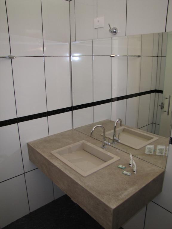 Hotel Fazenda Arara Azul Carolina (Maranhao) Quarto foto